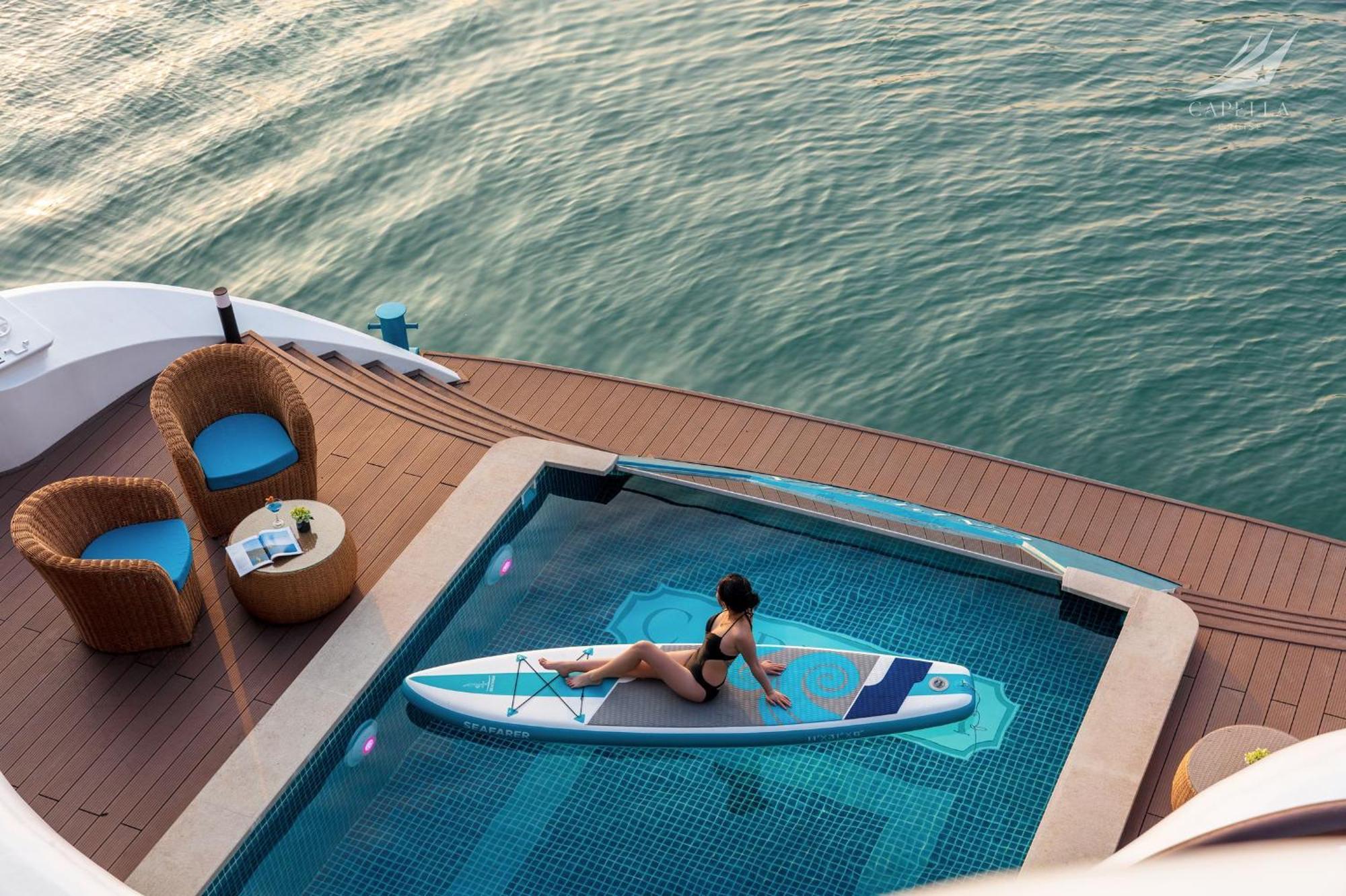 Halong Capella Cruise - Member Of Lyra Cruise Collection Hotell Ha Long Exteriör bild